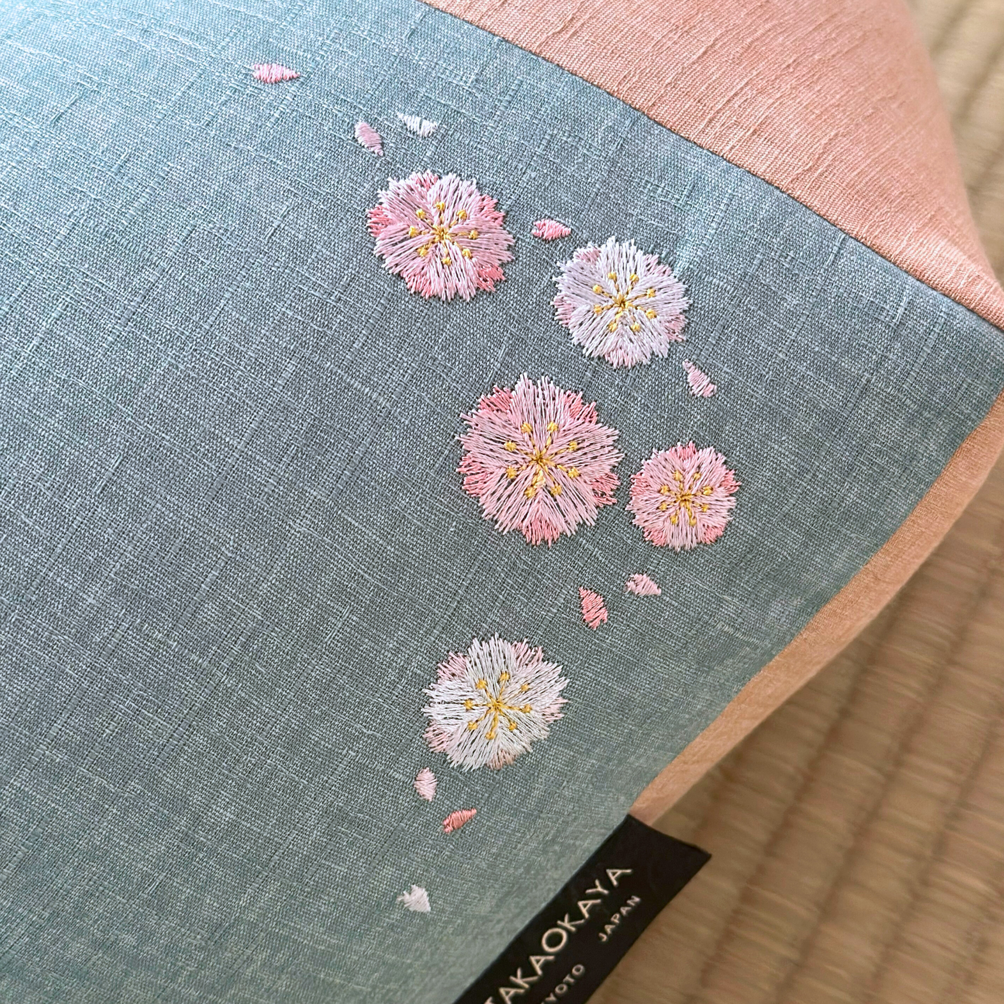 Sakura Embroidery (Sakura no Shishu - さくらの刺繍） – Takaokaya