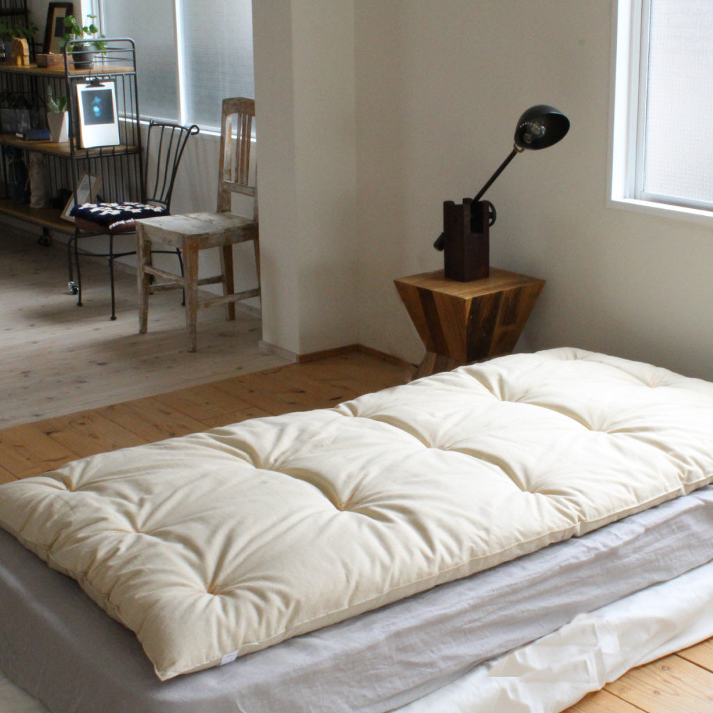 Shiki Futon Mattress Topper - Takaokaya