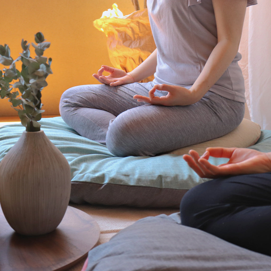 Takaokaya's Utane Meditation Set | Global Online Store Limited - Takaokaya