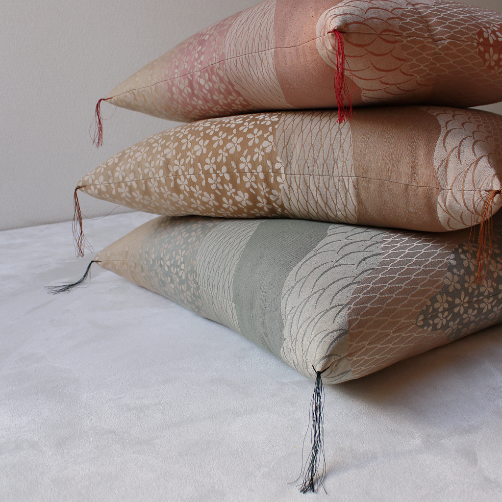 Kyoto Zabuton Cushion | Seseragi | Global Online Limited - Takaokaya