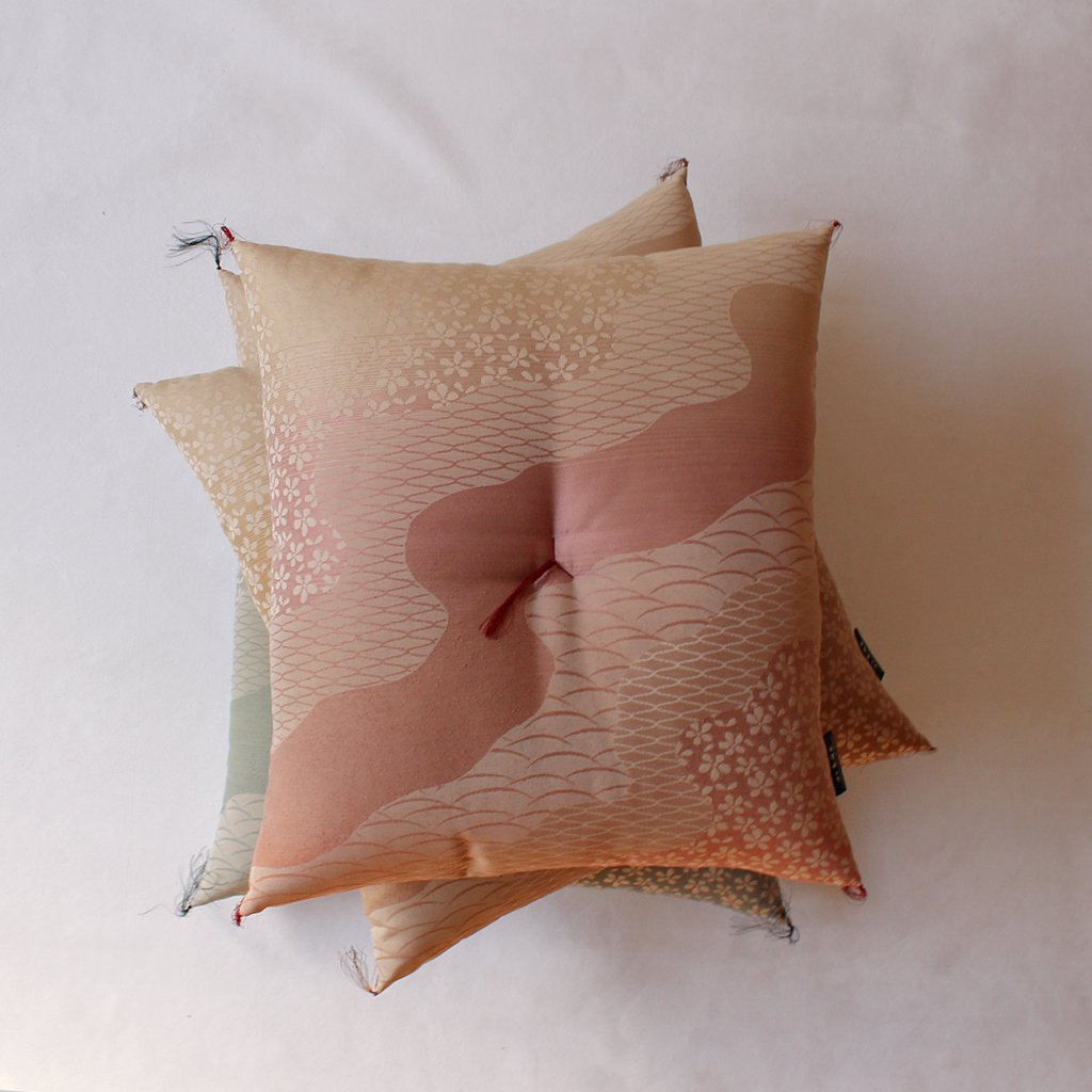 Kyoto Zabuton Cushion | Seseragi | Global Online Limited - Takaokaya