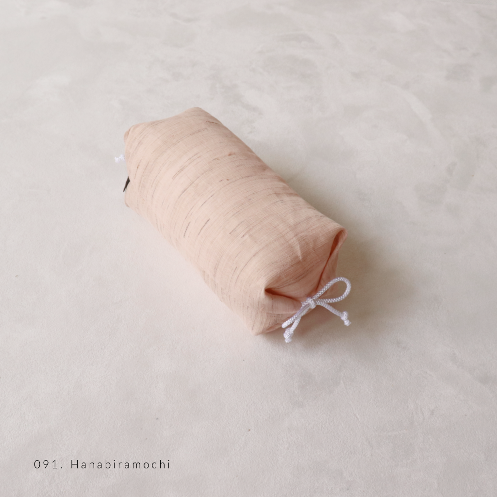 Tawara Pillow | Linen Fabric - Takaokaya