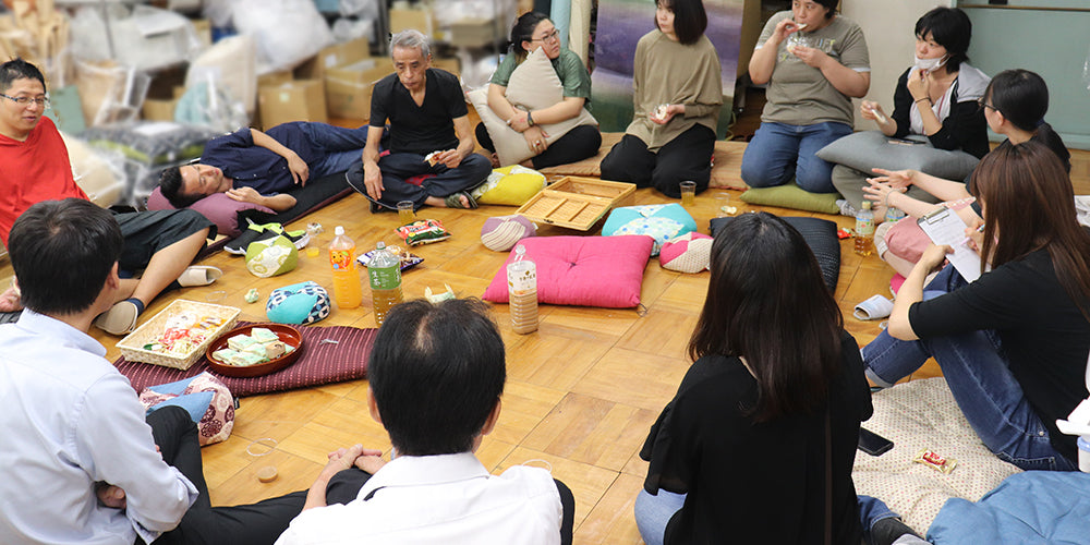 First "Kutsurogi(relaxing) PetchaKucha night": 9/26