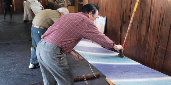 (hikizome_Japanese traditional dye technique, linen fabric, summer, artisan, brush painting)