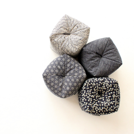 Cojami Meditation Zafu Pillow | Aizome-Fu – Takaokaya Cojami Meditation Zafu Pillow | Aizome-Fu – Takaokaya