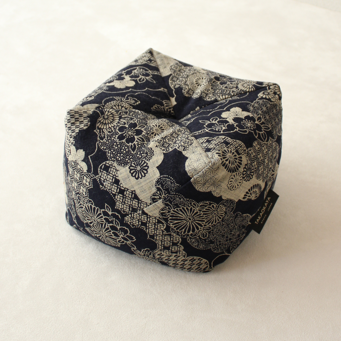 Fabric: Kumotori
