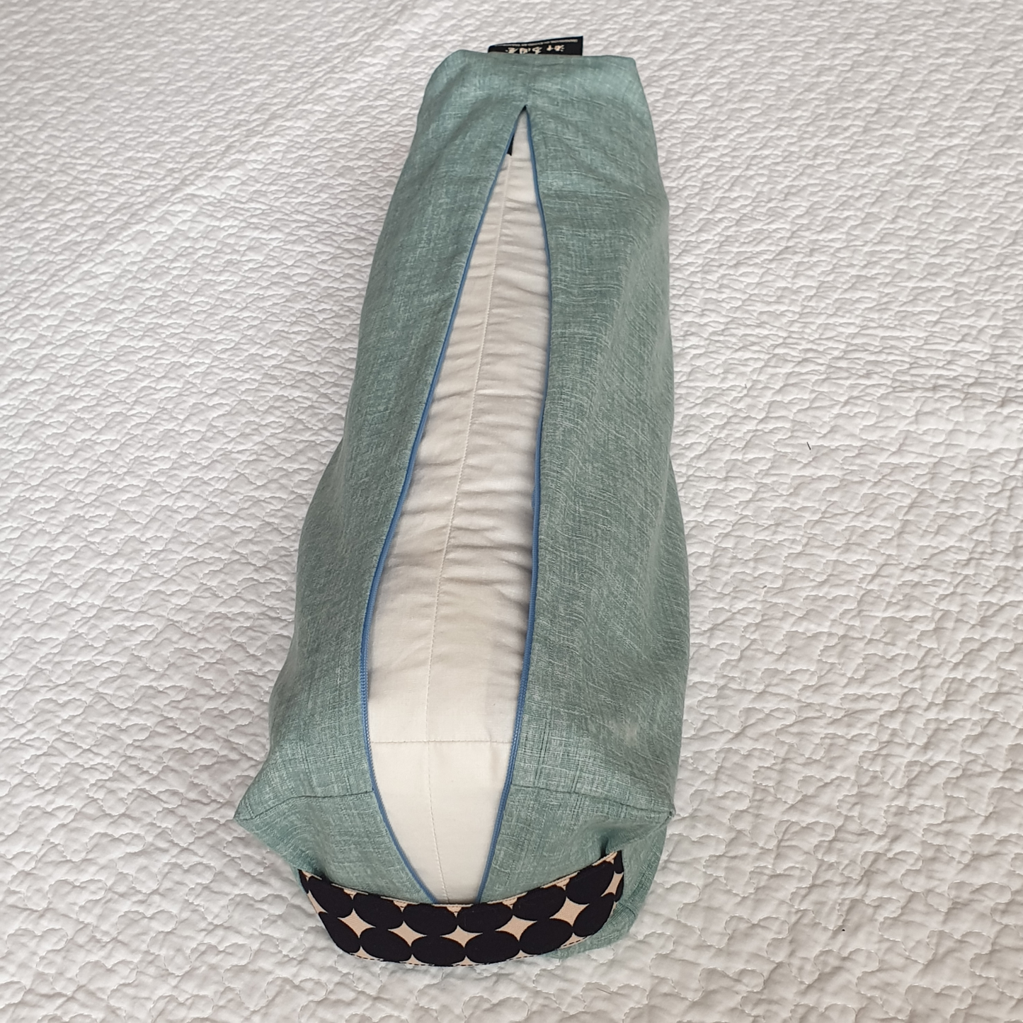 Fabric: Kinutaseiji (Body), Marble Black (Handle)