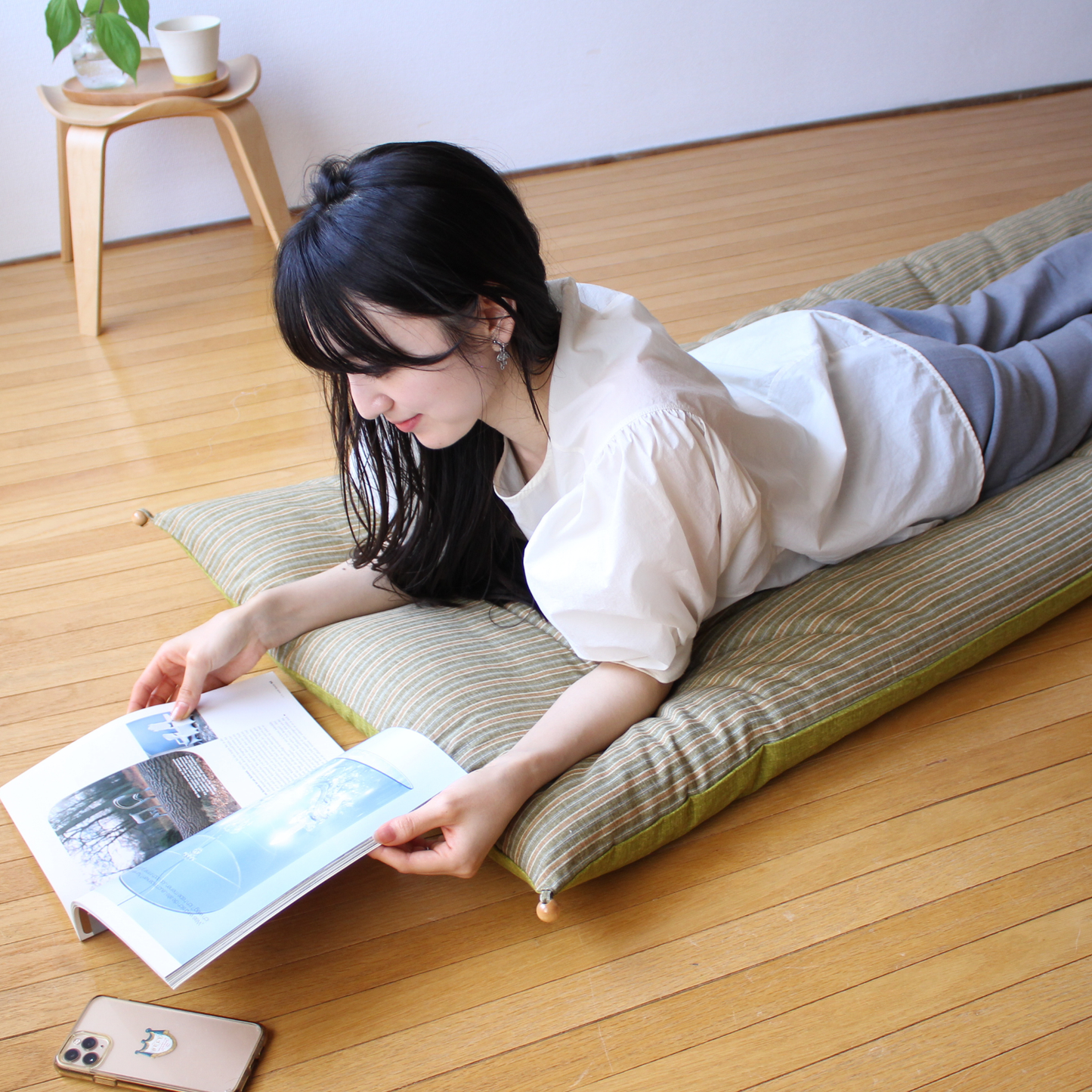 Design: Reversible | Color: Shima Green x Moegi