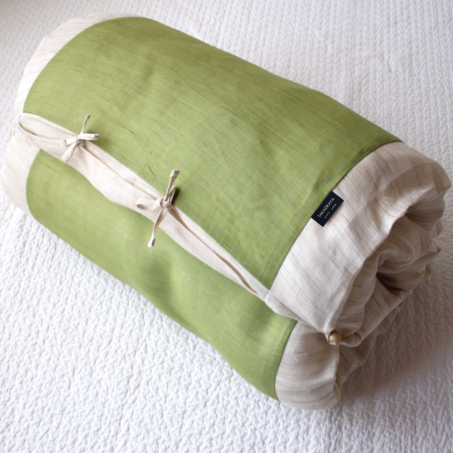 Fabric: Naeiro
