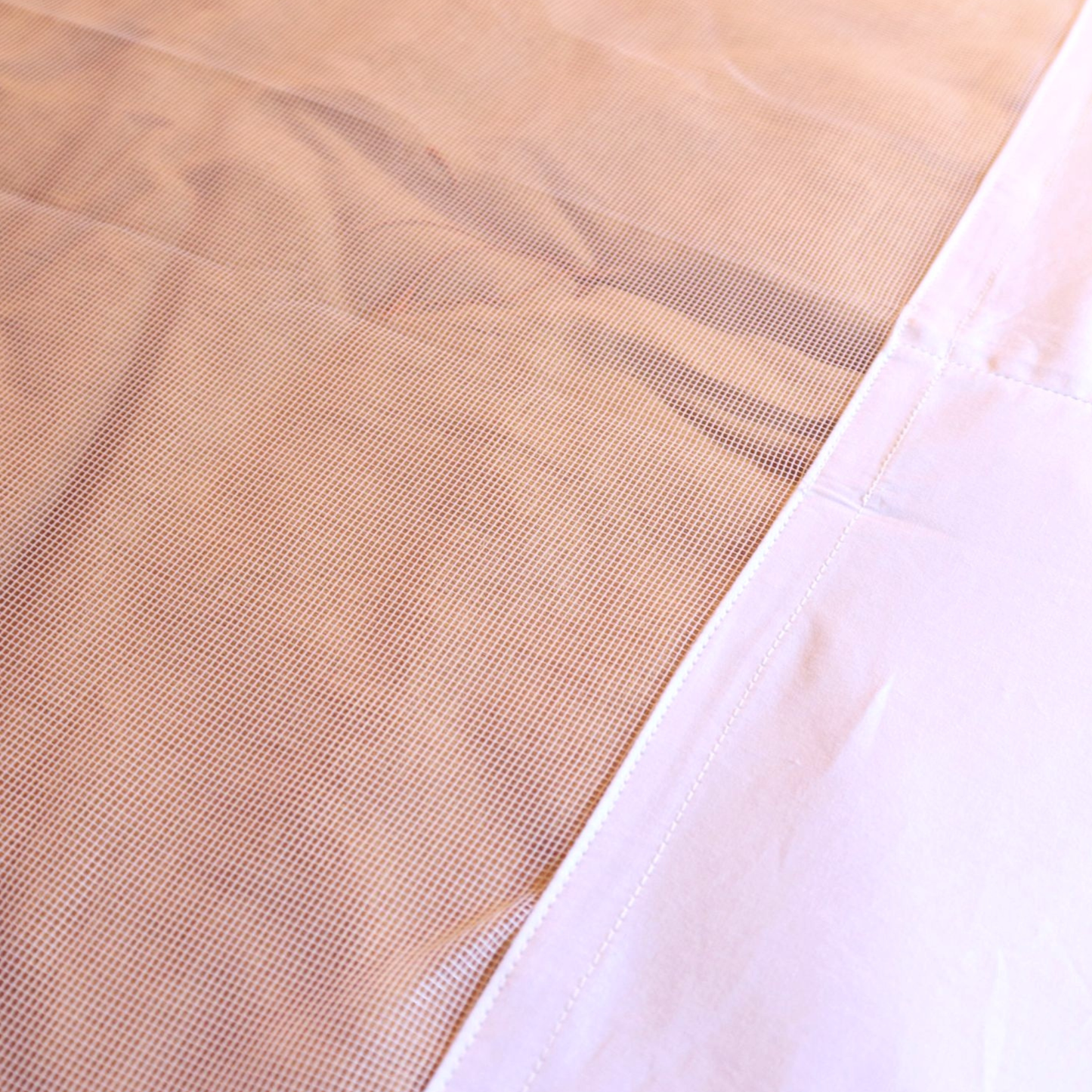 Central mesh panel