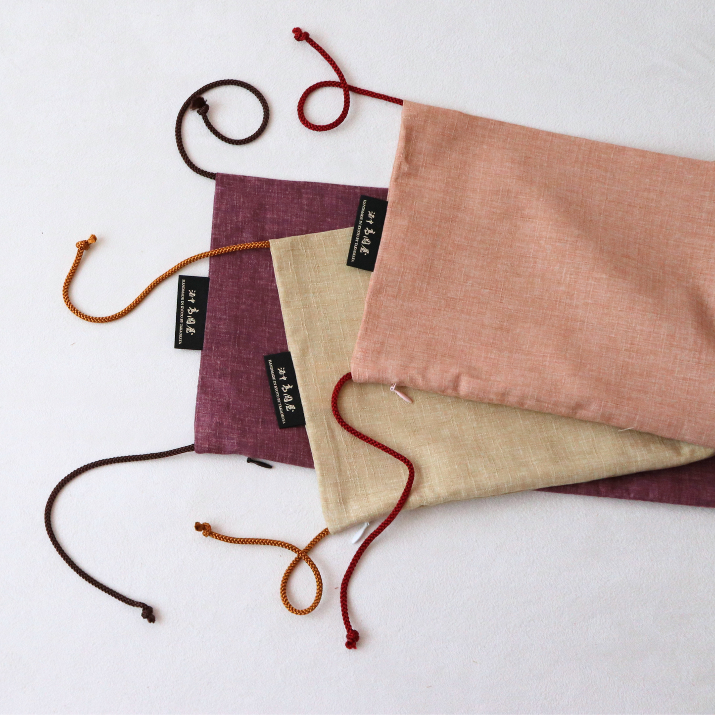 Fabric (Left to Right): Fujimurasaki, Torinoko, Satozakura