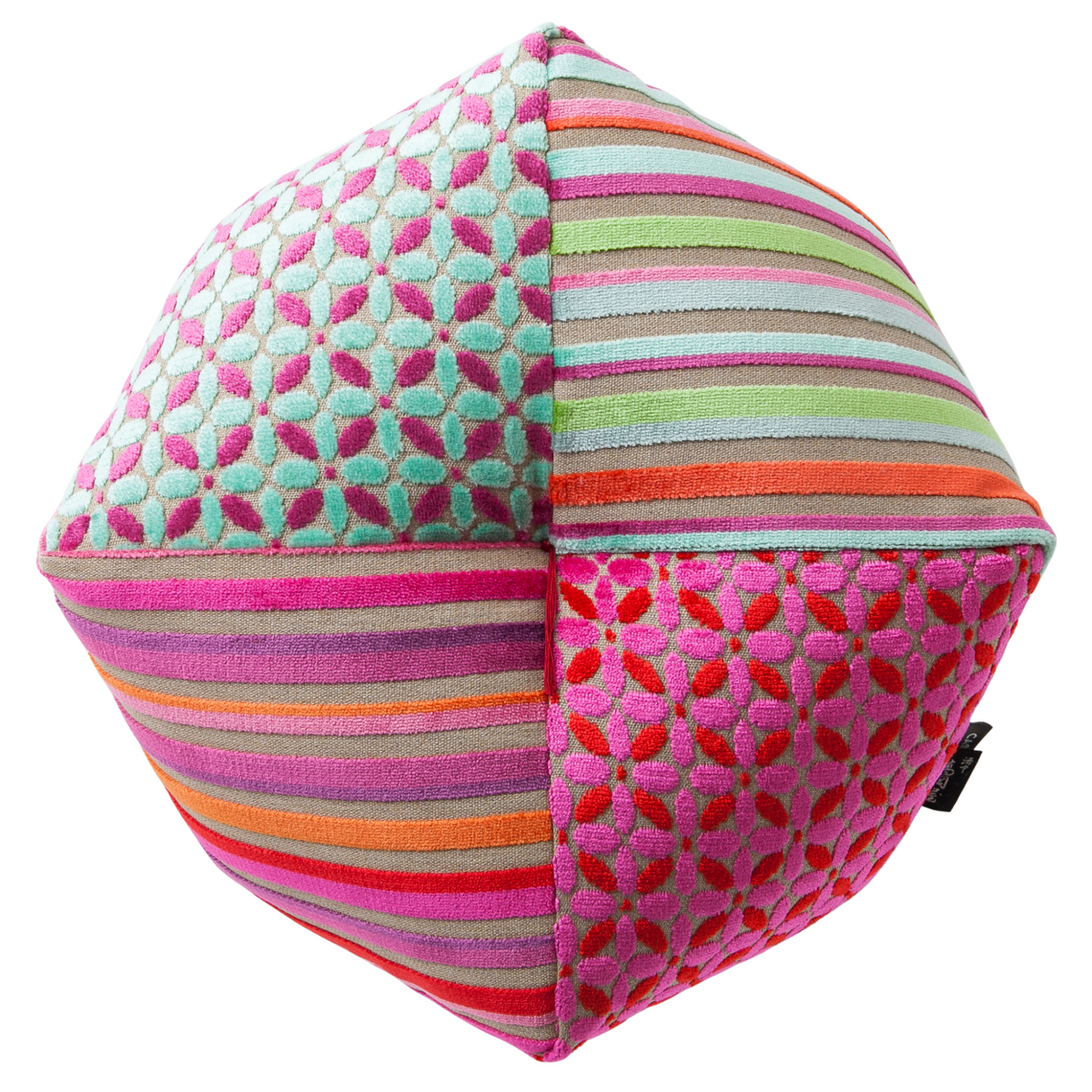 Fabric: Quatre