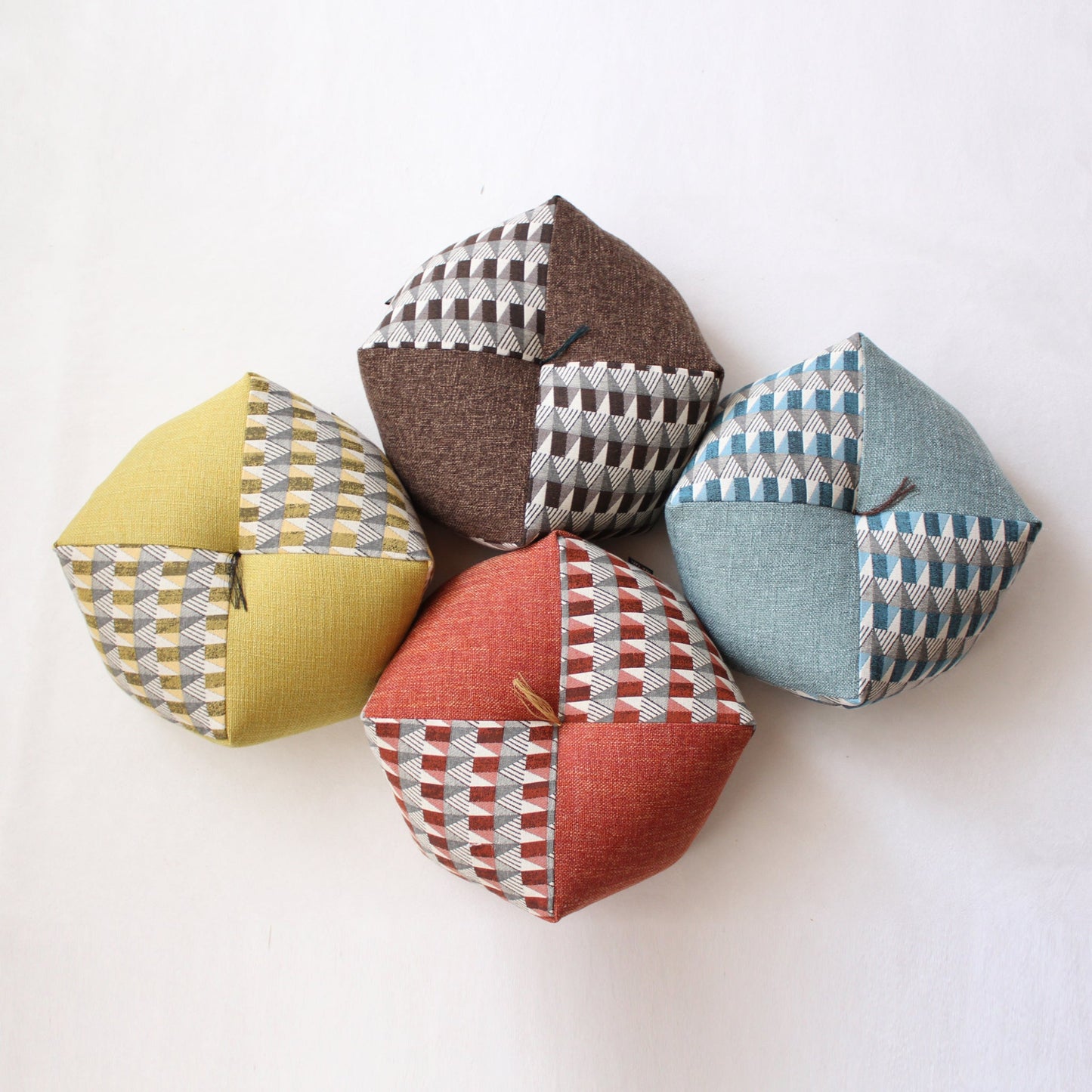 Ojami Cushion - chocolat