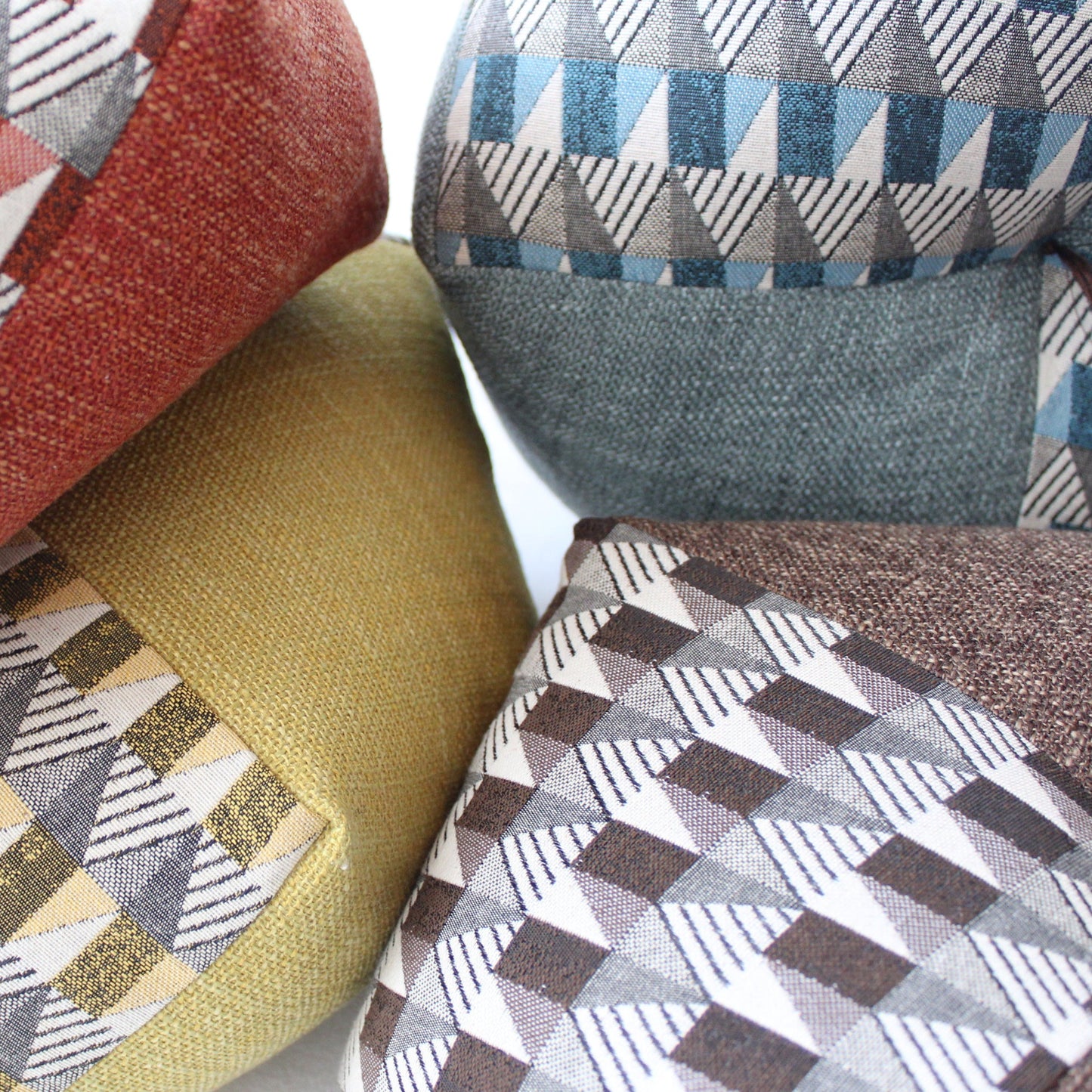 Ojami Cushion - chocolat