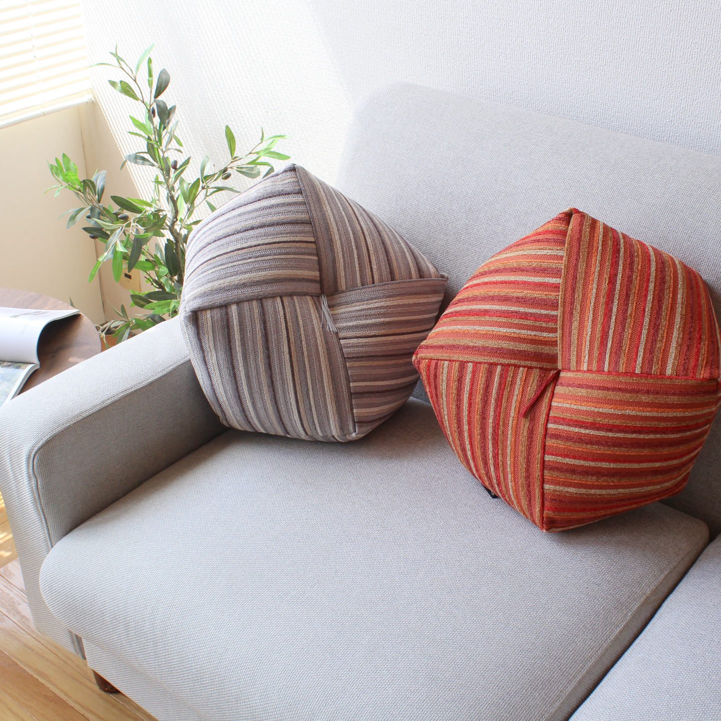Ojami Cushion - Graph