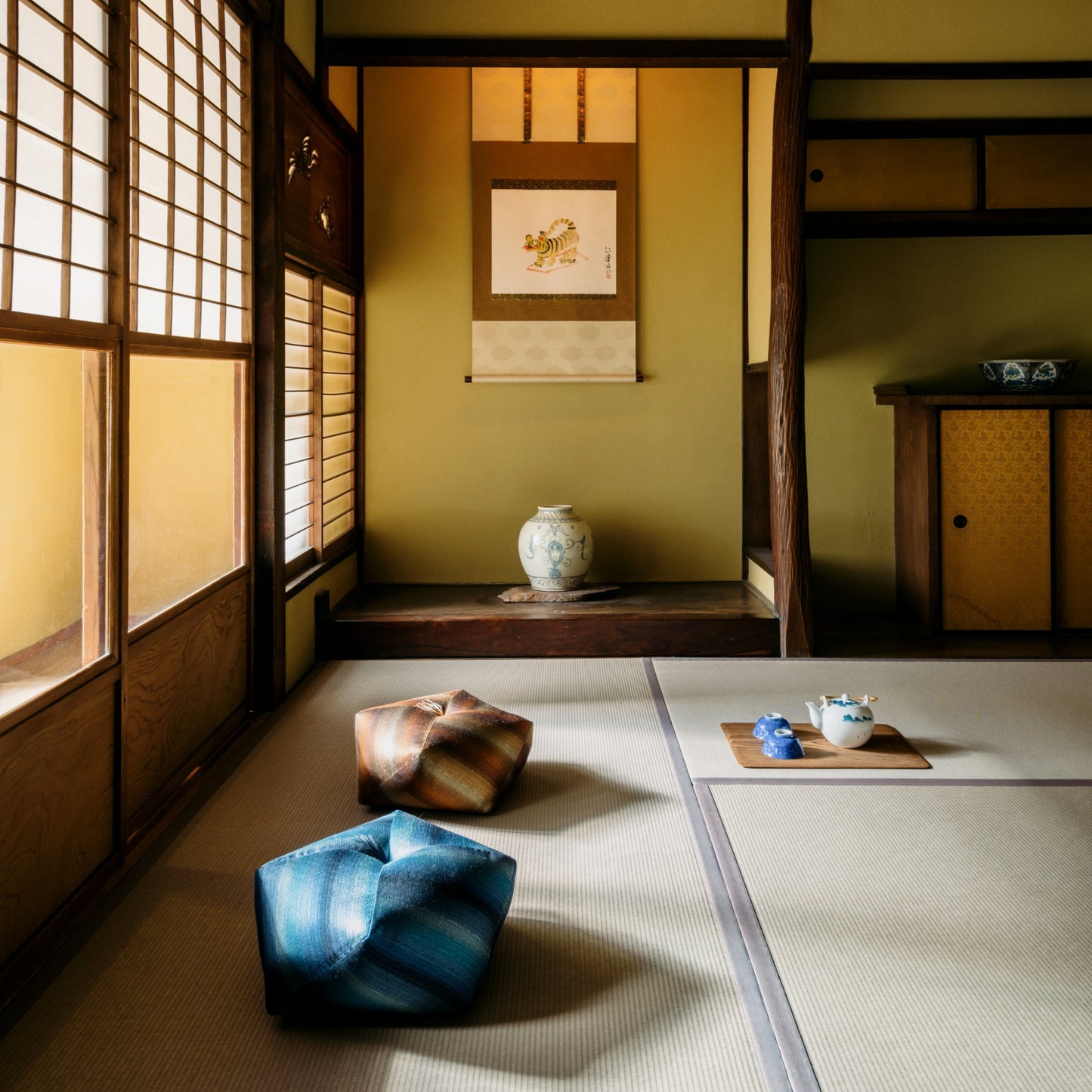 Ojami Cushion - Nishijin Silk