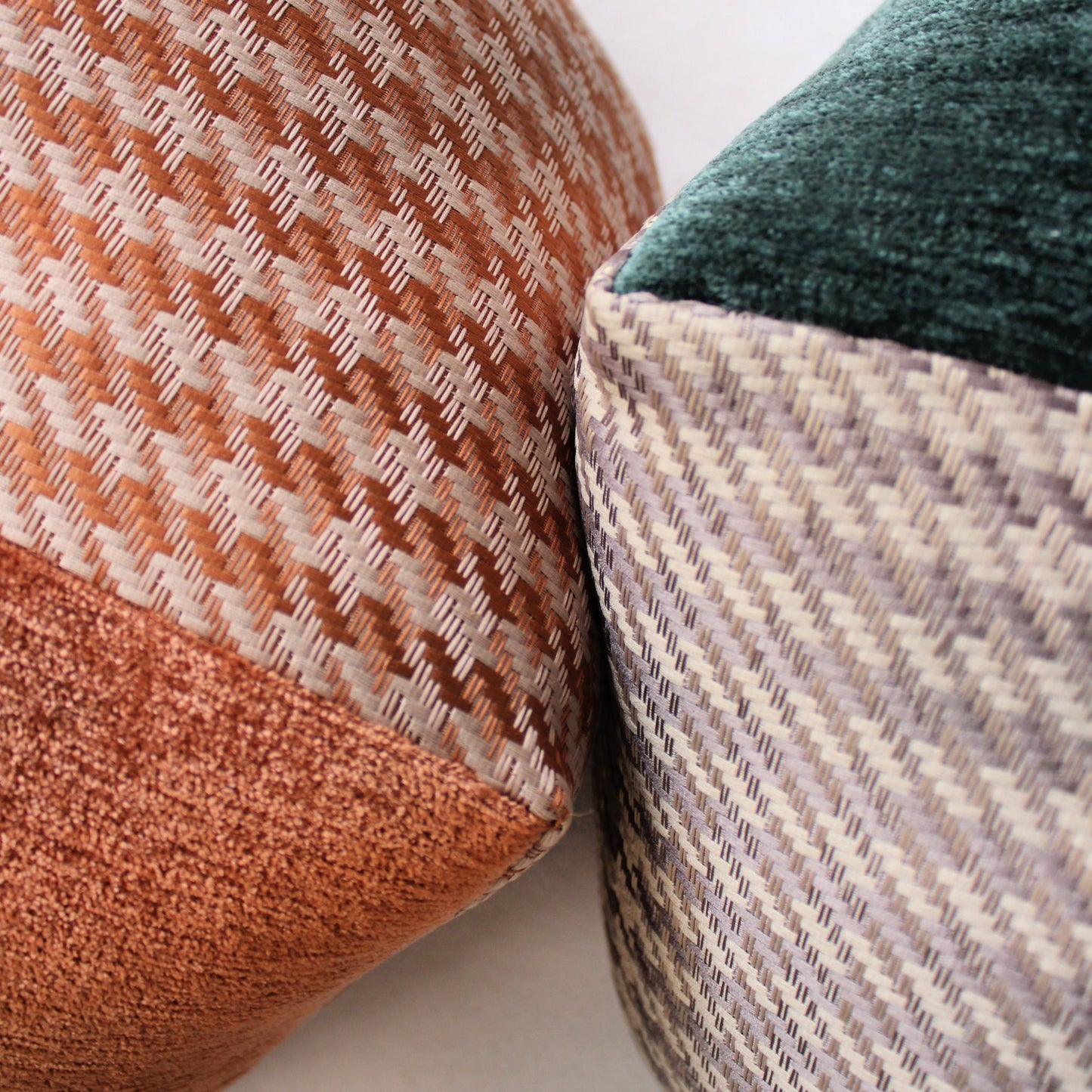Ojami Cushion - Thousand