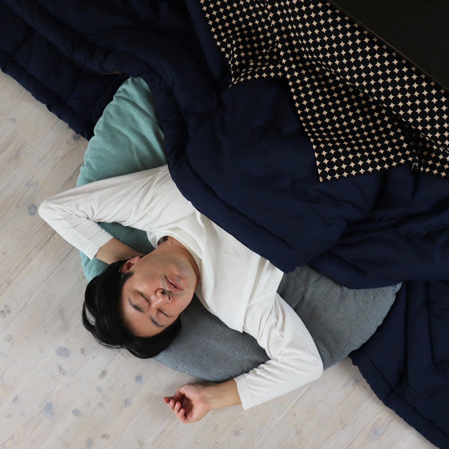 Design: Two-tone | Fabric: Kinutaseiji x Kamiyagami