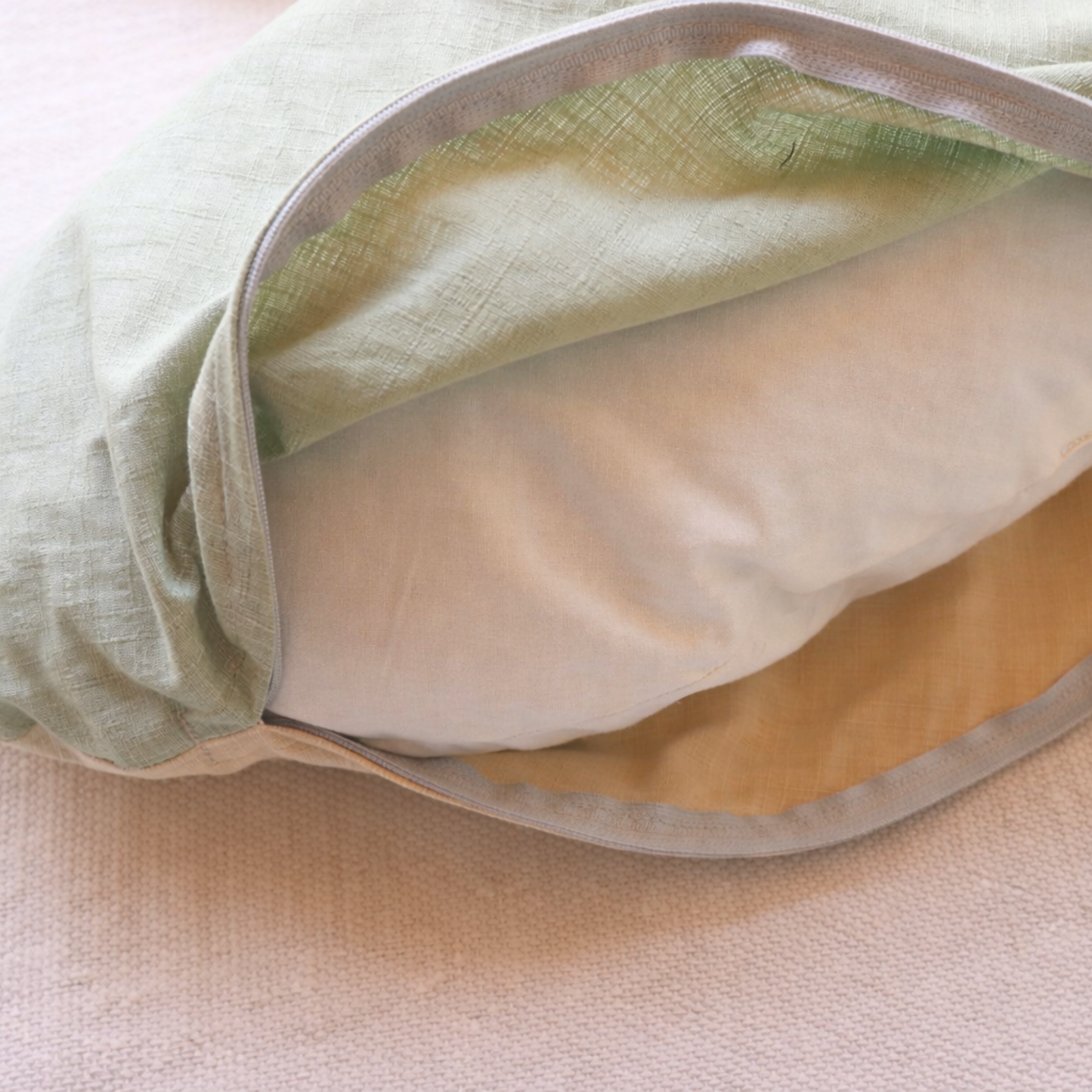 Utane Meditation Cushion  (Insert & Cover Set)